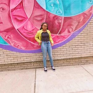 Meet your Posher, Gabrelle